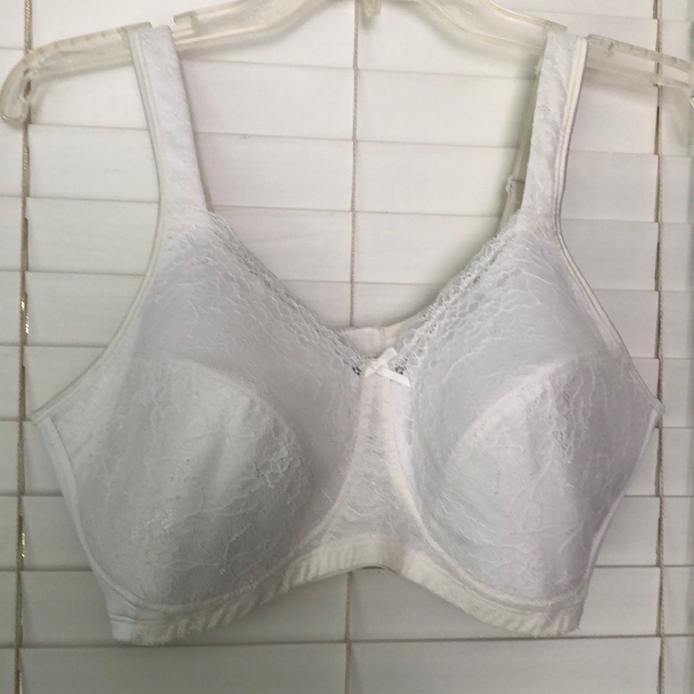 Playtex Bra 18hr White SZ 40E (DD)